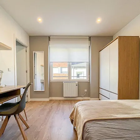 R2r-apartamento 5 Con 5 Banos-625a Appartamento Oviedo